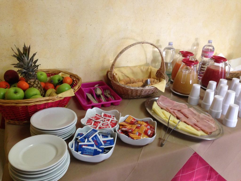 קיאנצ'נו טרמה Albergo Margherita מראה חיצוני תמונה