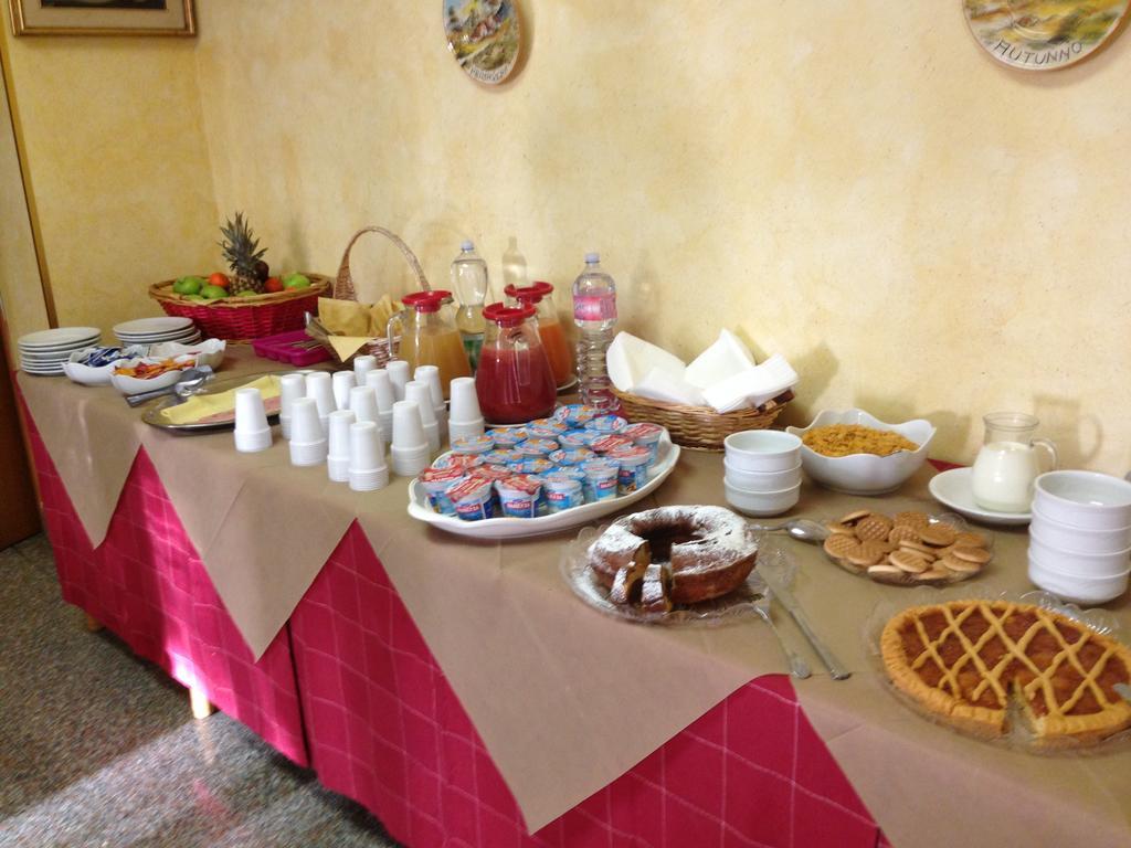 קיאנצ'נו טרמה Albergo Margherita מראה חיצוני תמונה